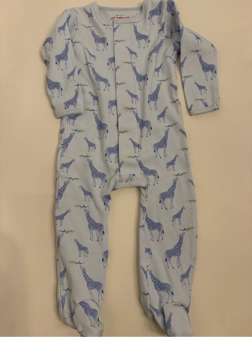 Magnetic me Blue Giraffe Print Kids One-Piece pajamas size 6-9 months